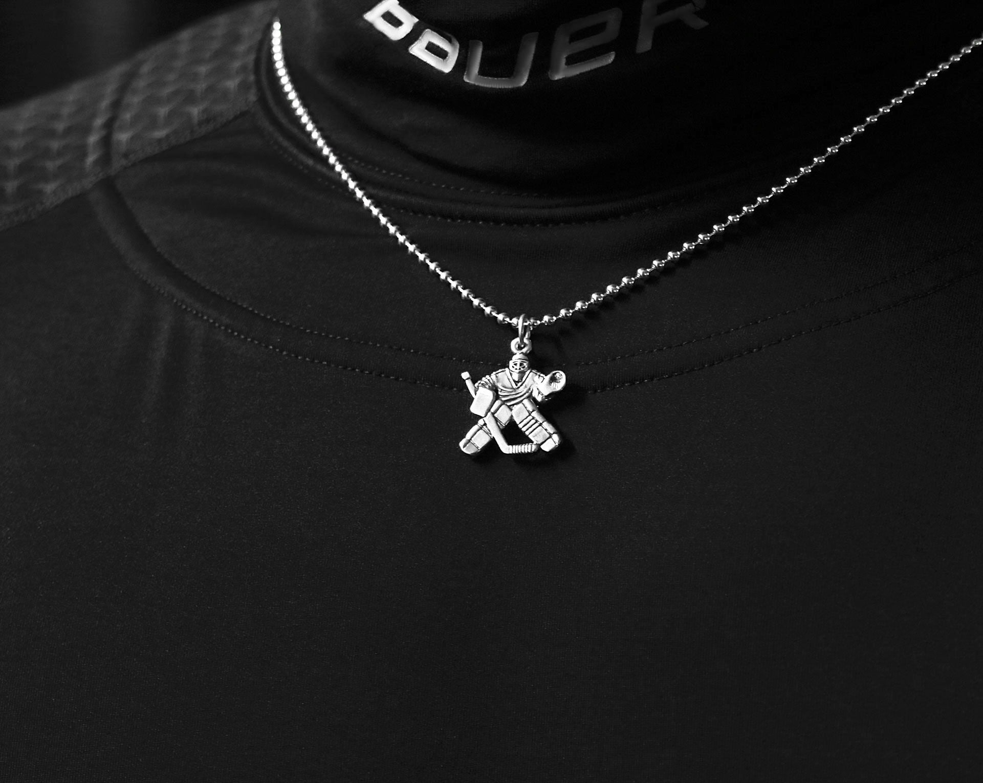 Pendentif de gardien de but de hockey en argent sterling (la version complète à droite est disponible)