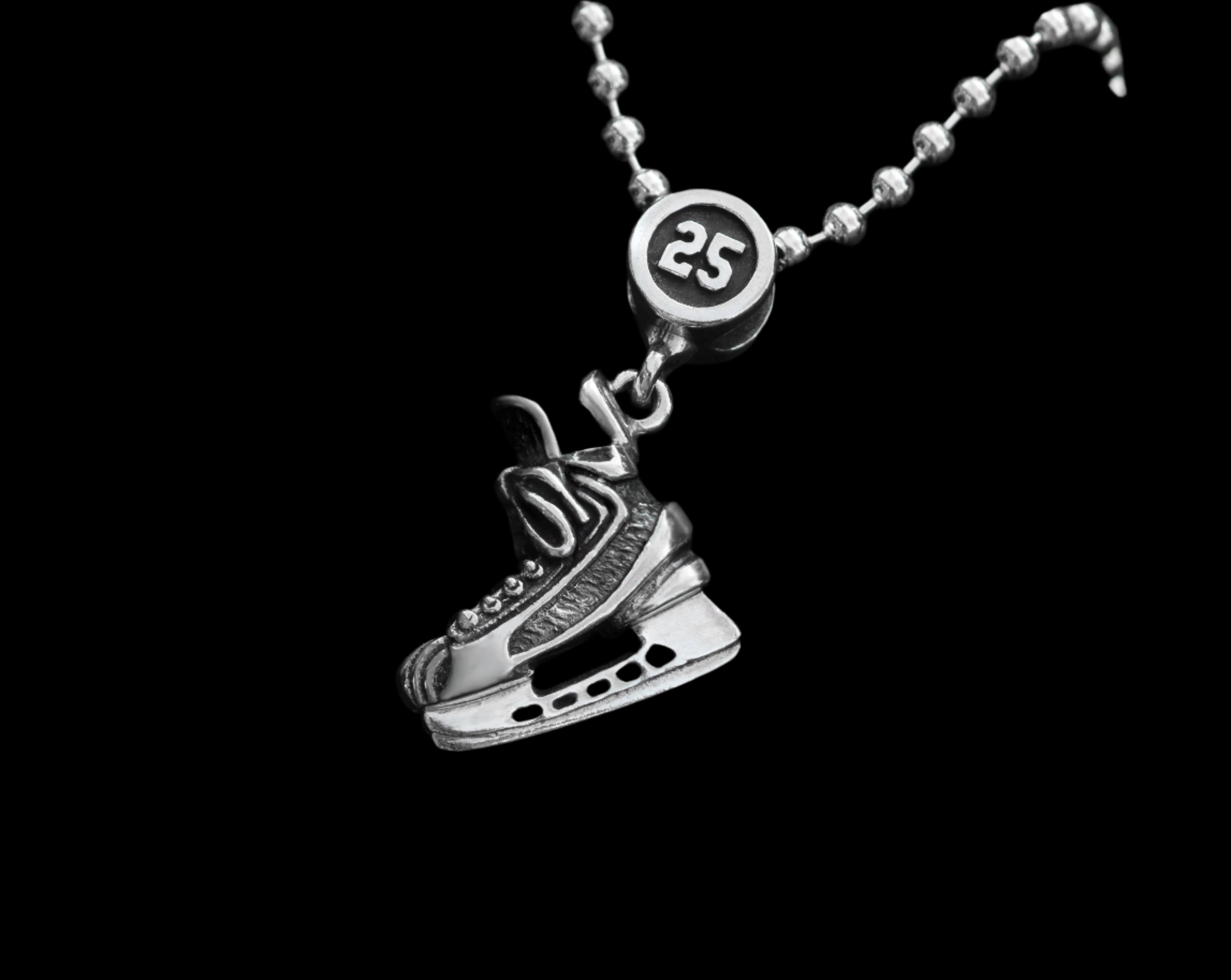 Hockey necklace hot sale for guys